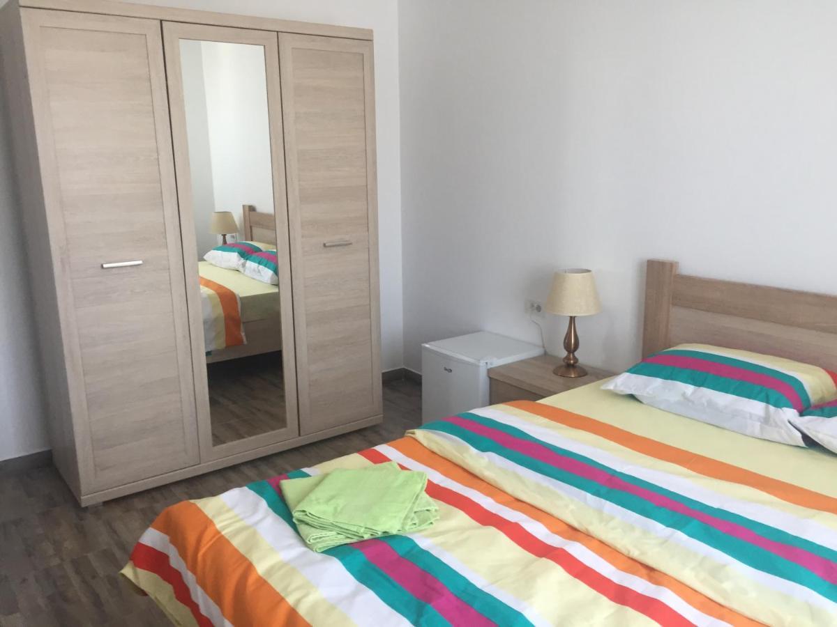 Sunshine Apartments Нэводари Экстерьер фото