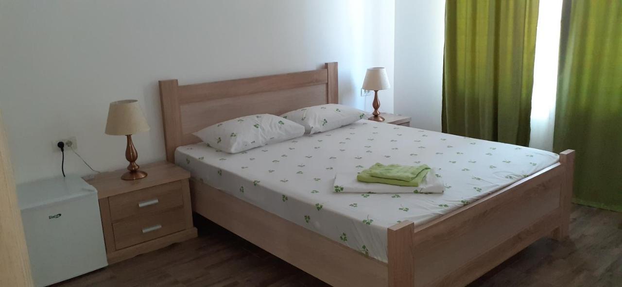 Sunshine Apartments Нэводари Экстерьер фото